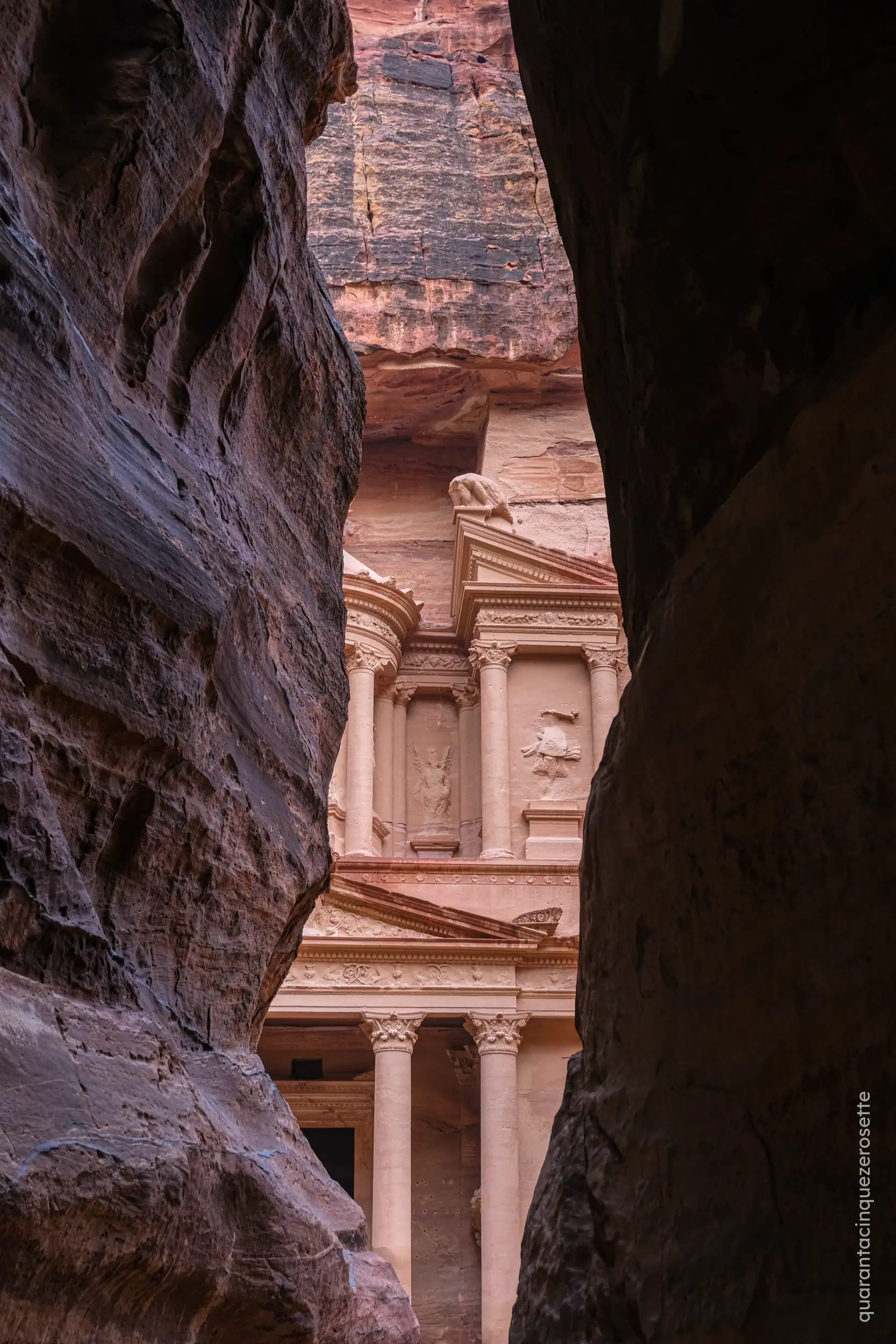 Tesoro, Petra