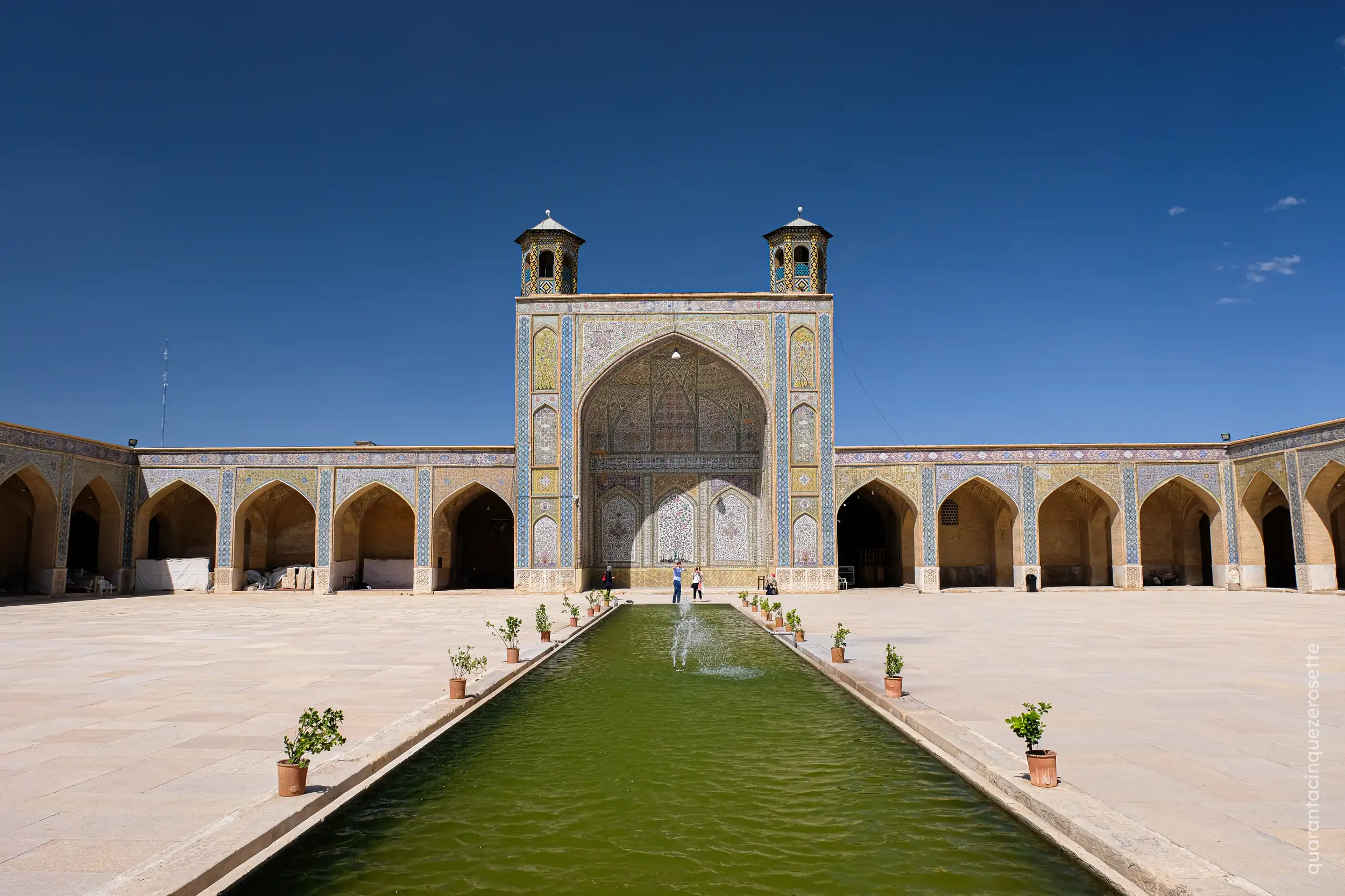 Moschea di Nasir Ol-Molk, Shiraz