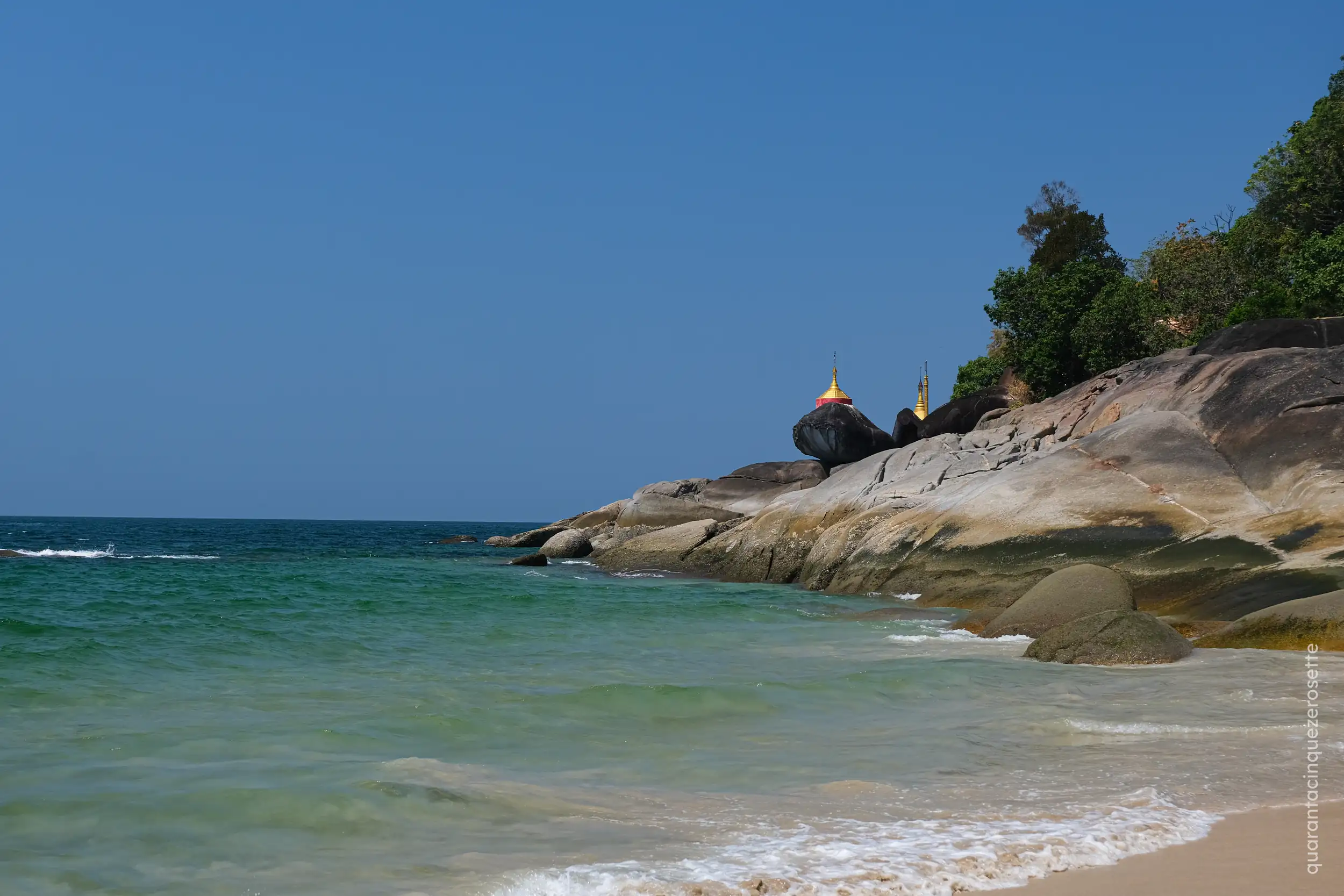 Pa Nyit Beach, Dawei